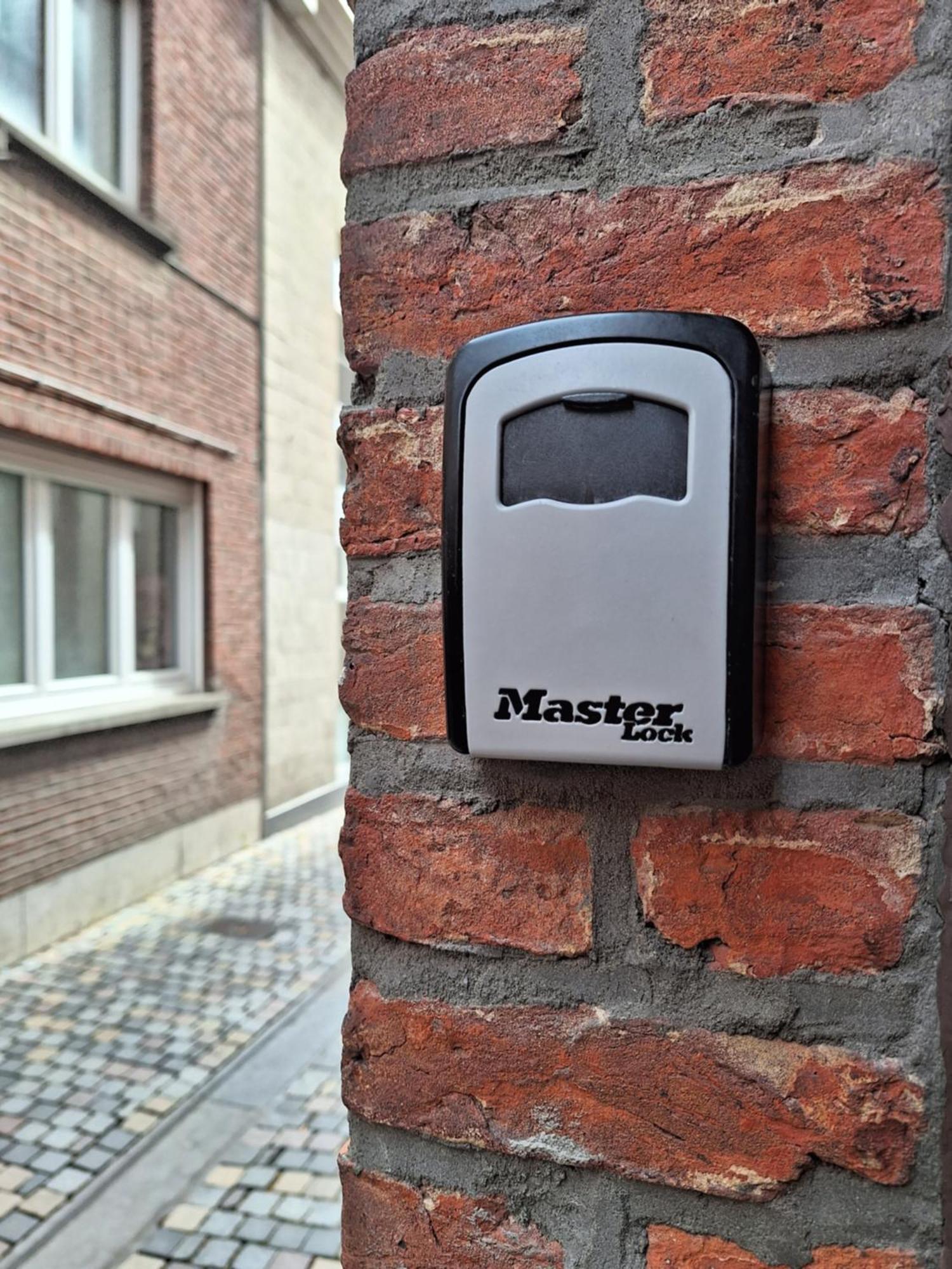 Huis Alna 3 Mechelen Exterior photo